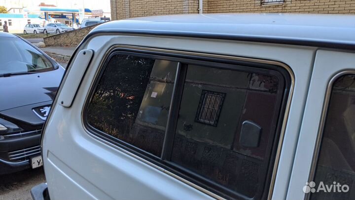 Воздухозаборник Нива Аэро-Эффект белые