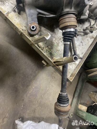 Редуктор с приводами на lexus ls 430