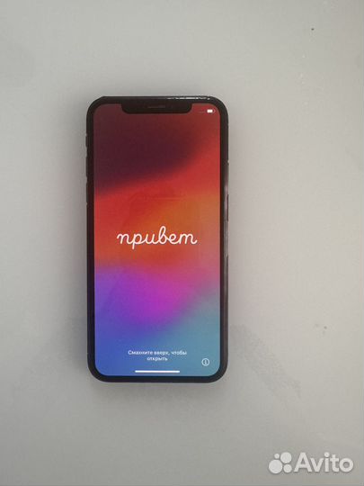 iPhone Xs, 64 ГБ