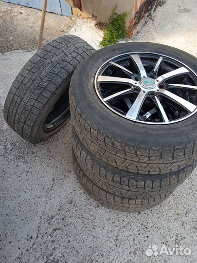 Yokohama G92C 215/60 R16 102J