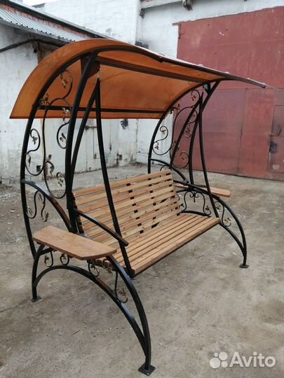 Кованые качели