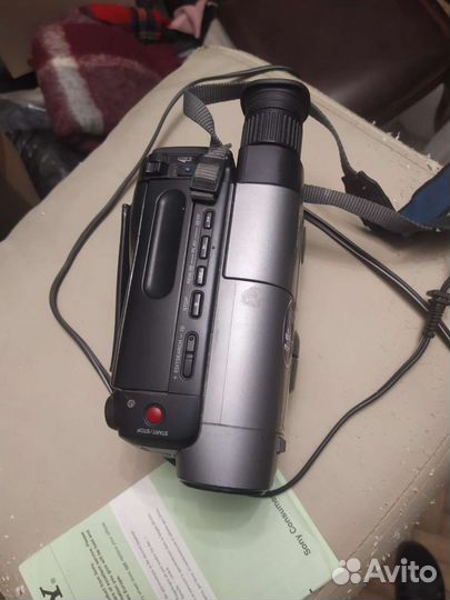 Видео камера Sony