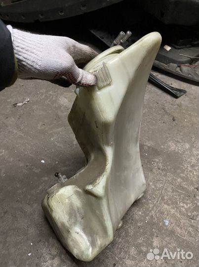 Бачок омывателя mercedes W220