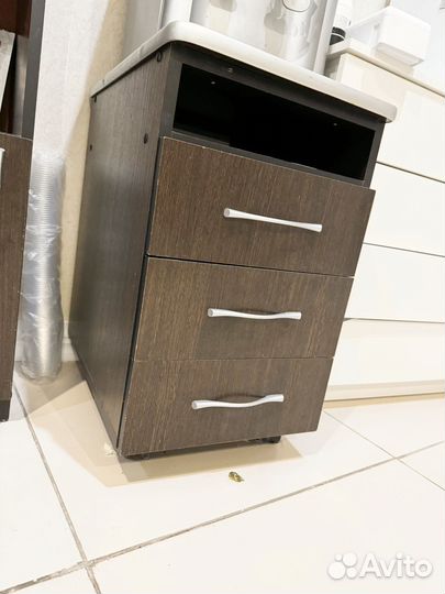 Стеллаж + тумба на колесиках