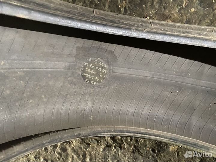 Bridgestone Blizzak DM-V1 235/55 R19