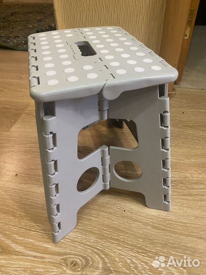 Табурет складной