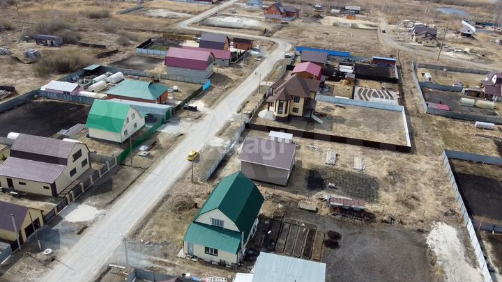 Коттедж 176 м² на участке 13,5 сот.