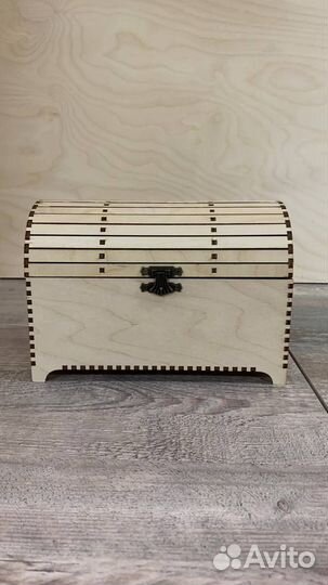 Коробка подарочная