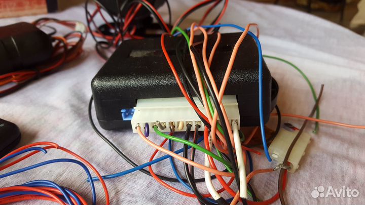 Брелки от сигнализации Code Alarm CA100, б\у