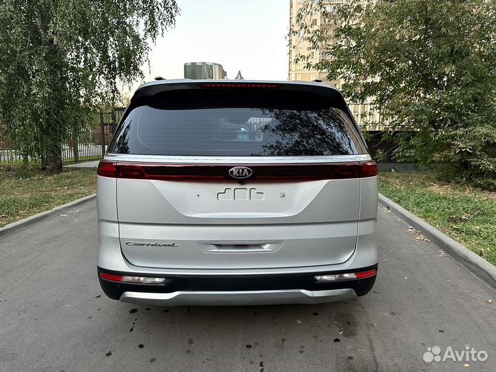 Kia Carnival 2.2 AT, 2020, 125 000 км