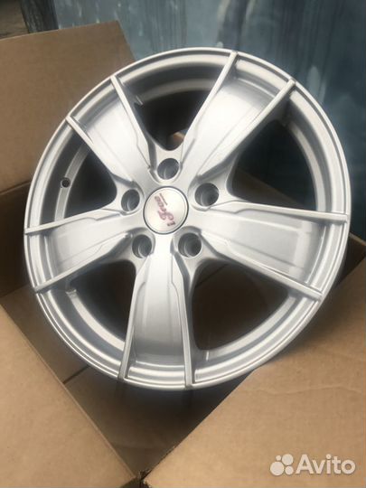 Диск литой 16 5*114,3 ET 45 67.1 iFree Мохито