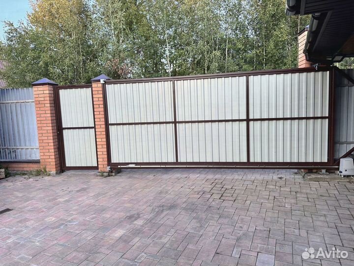 Откатные ворота и забор