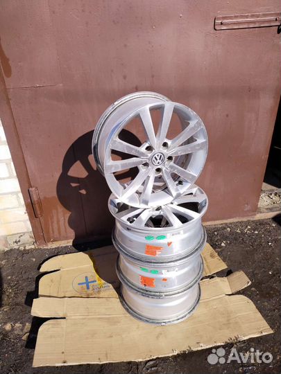 Литые диски r16