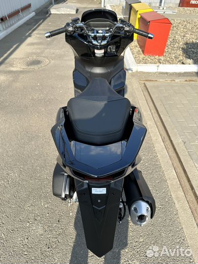 Honda PCX 160 новый 2023 год