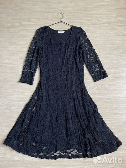 Платье Myrine. Размер S