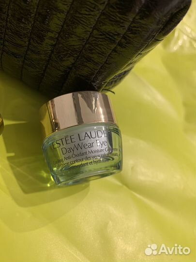 Косметичка с наполнением Estee lauder