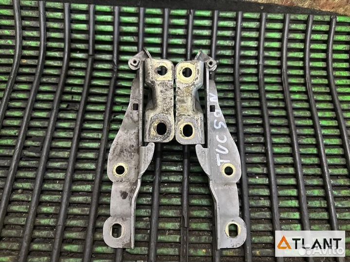 Крепление капота hyundai tucson