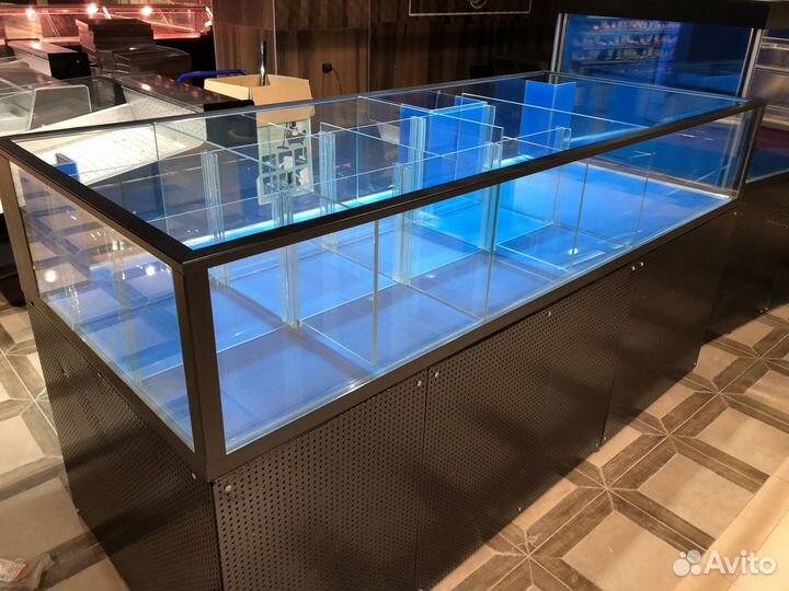 Аквариум для морепродуктов в ресторан передержка