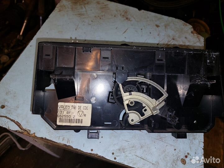 Блок управления отопителем peugeot 406