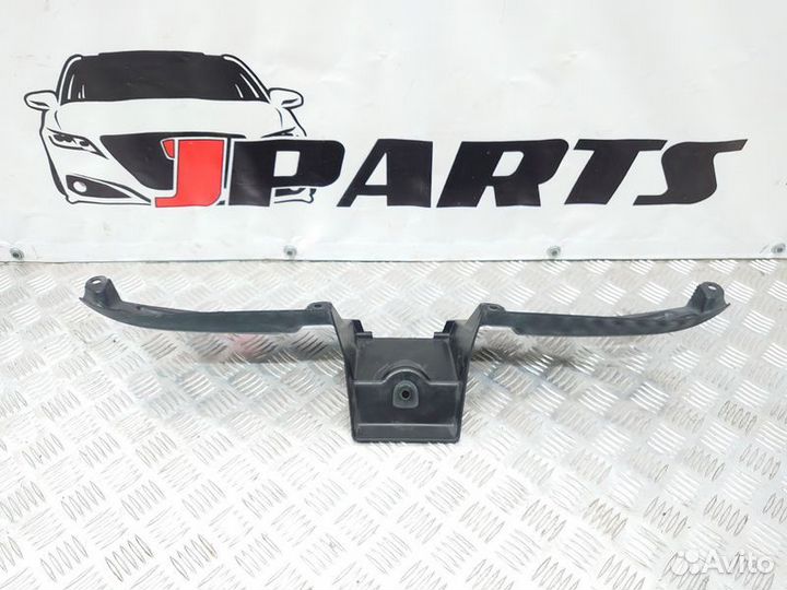 Кожух замка капота Mitsubishi Outlander II (2005—2