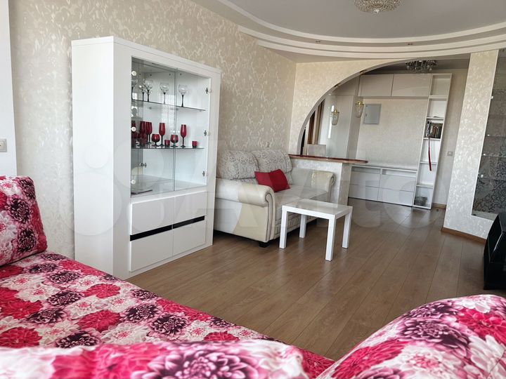 2-к. квартира, 60 м², 6/9 эт.