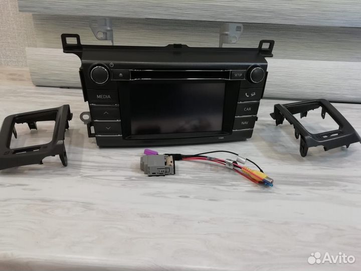 Магнитола Toyota Rav4