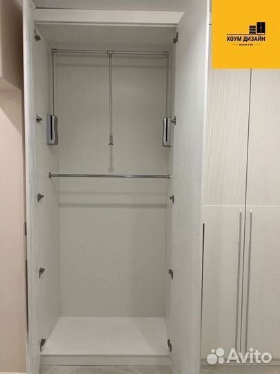 Шкаф распашной с фрезерованными фасадами