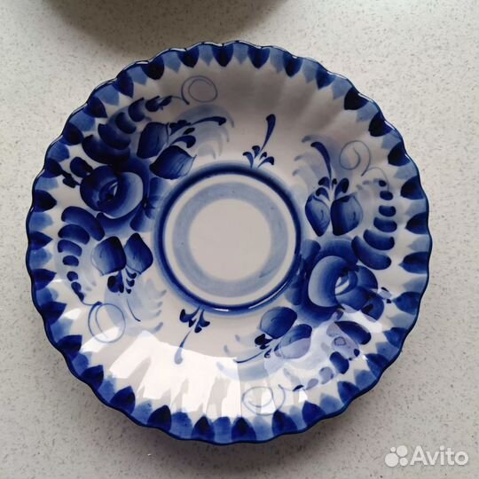 Гжель чашки и ложка