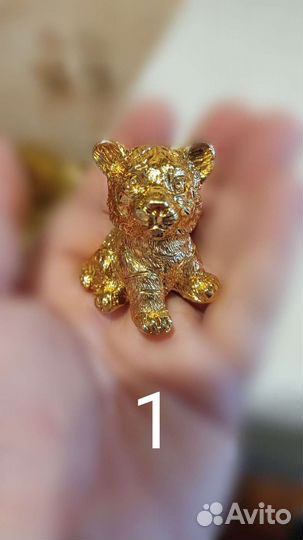 Фигурки тигров, львов