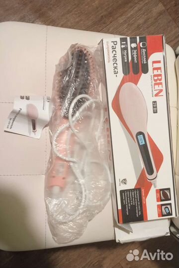 Новая с чеком Расческа-выпрямитель leben