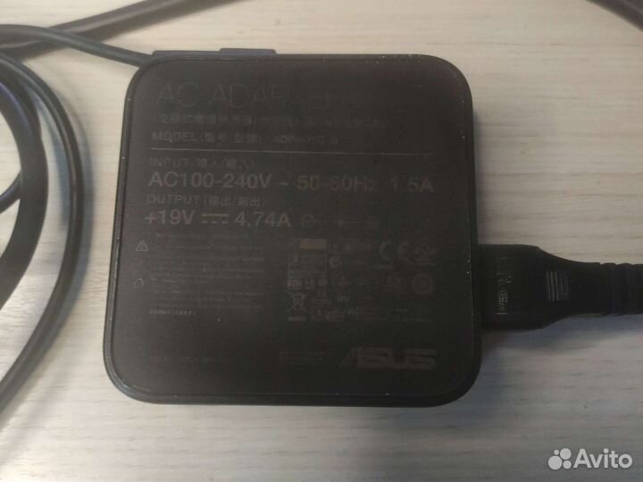 Зарядное устройство для ноутбука Asus