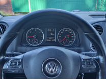 Volkswagen Tiguan 2.0 AT, 2011, 348 000 км, с пробегом, цена 1 290 000 руб.