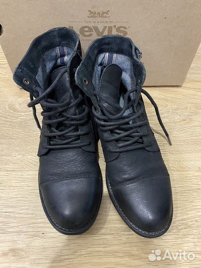 Ботинки Levis женские