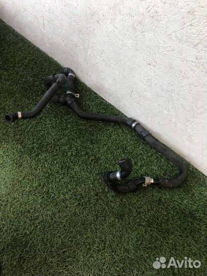 Патрубок системы охлаждения Mercedes AMG GT C190