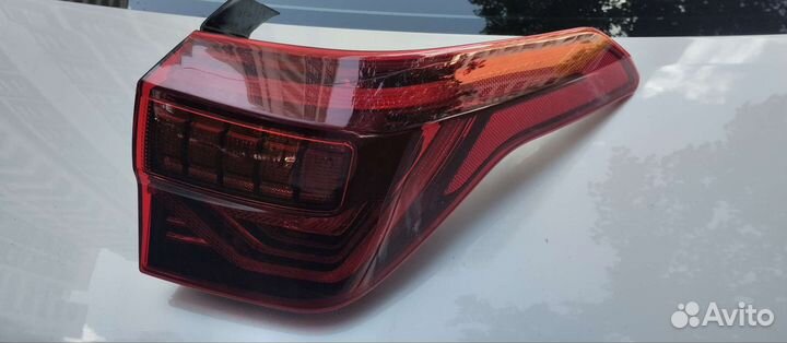 Фонарь задний наружный правый Kia Seltos. Оригинал