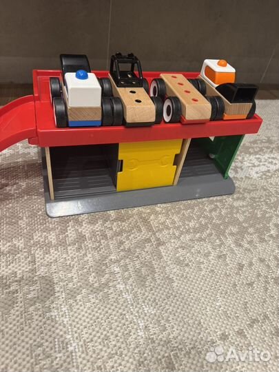 Парковка + машинки IKEA