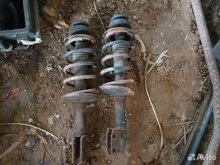 Передний амортизатор Logan 1 в сборе