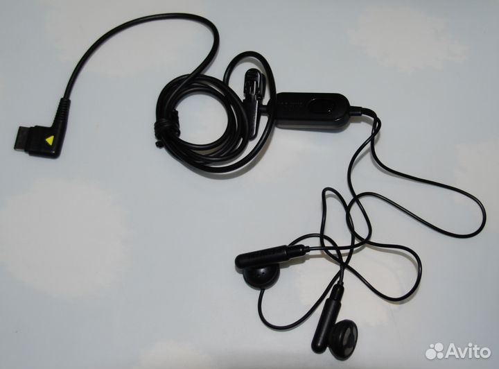 Зарядное устр. Sony Ericsson,Наушники Samsung,Boas