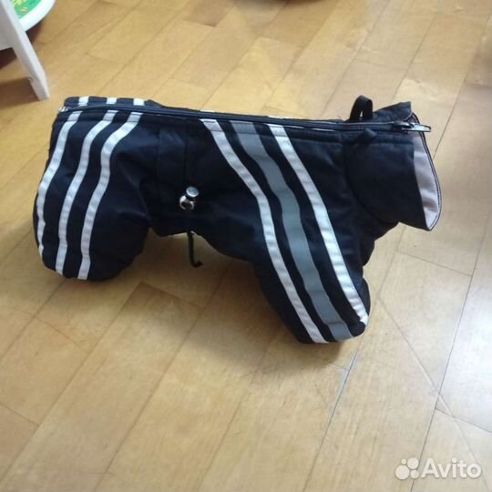 Зимний комбинезон для маленькой собаки