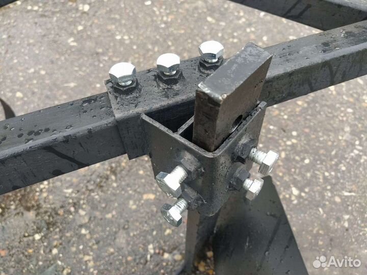 Плуг 2х-корпусный к трактору (3 точки)