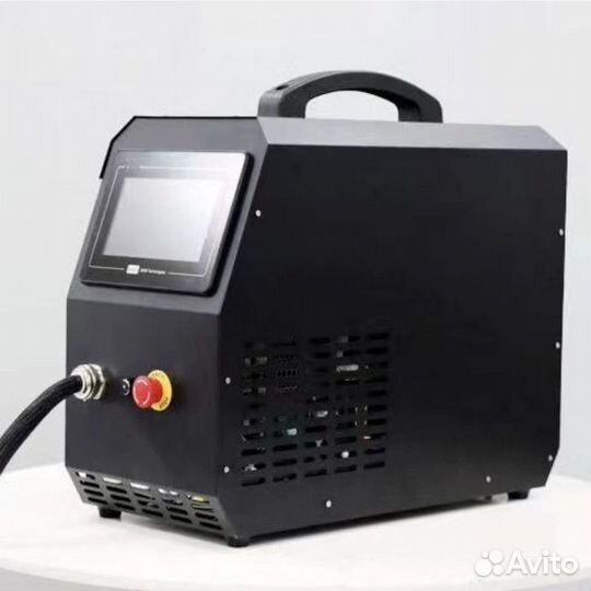 Аппарат лазерной чистки металла