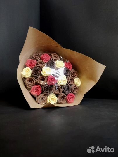 Букет - 29 Роз из Настоящего Шоколада