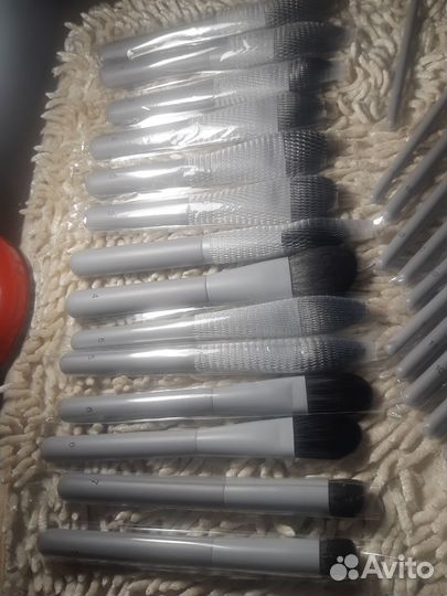 Набор кистей для макияжа