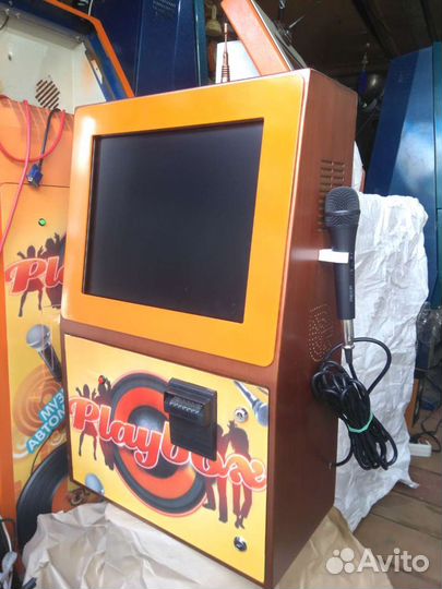 Музыкальный караоке автомат