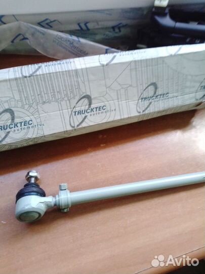 Тяга рулевой трапеции левая w201