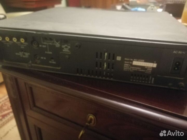 Видеомагнитофон panasonic NV-J35EE