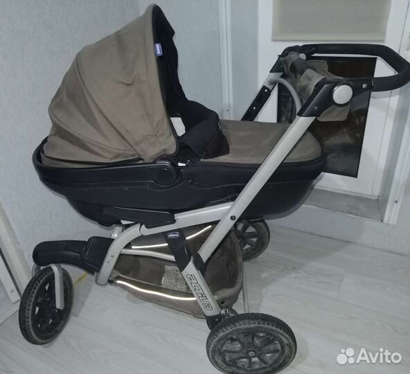 Детская коляска Chicco-Aktiv