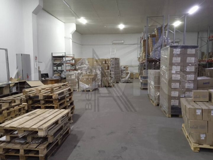 Сдам складское помещение, 1415 м²