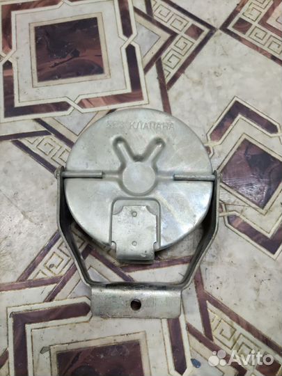 Крышка топливного бака