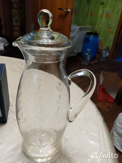 Салатник и тарелки бернадотт